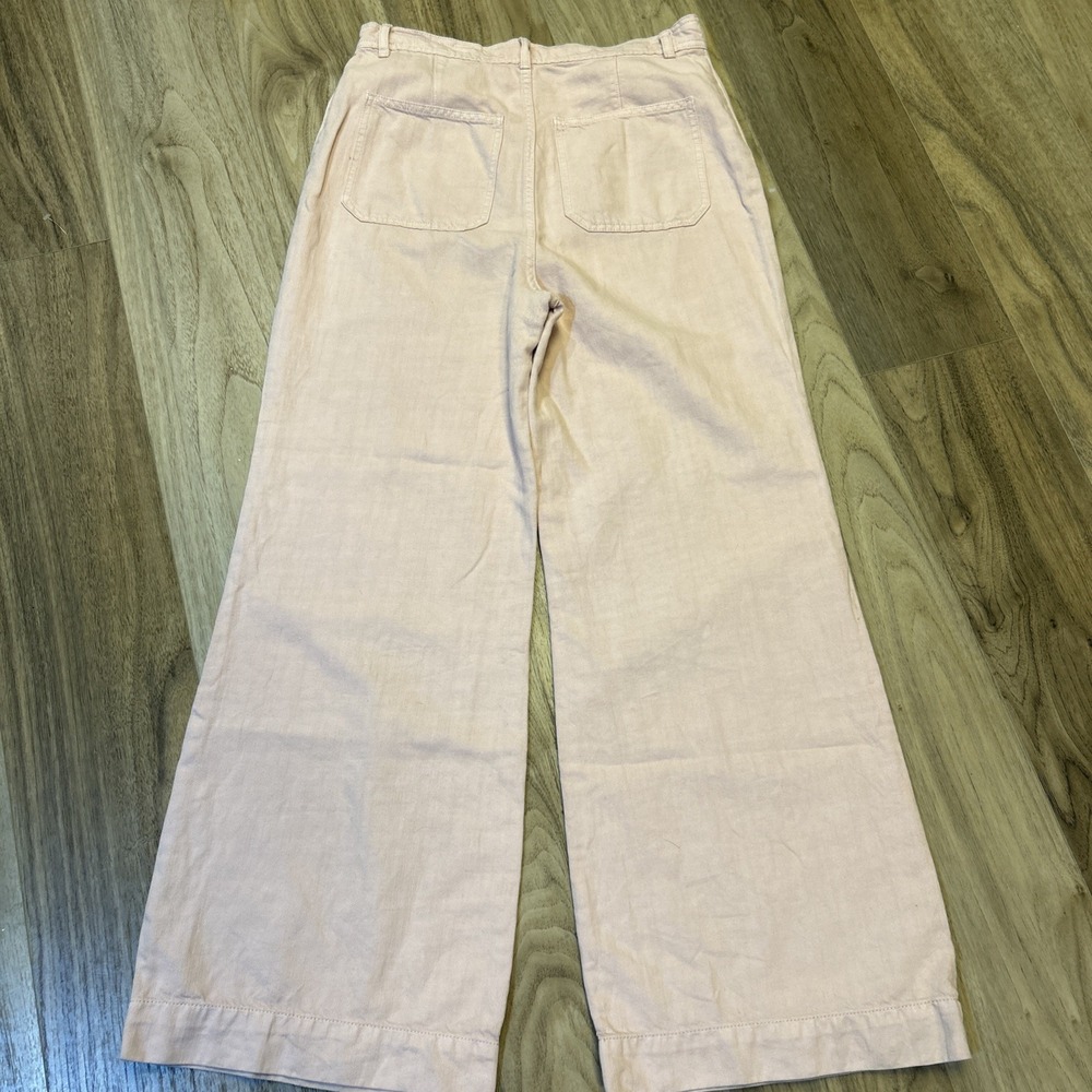 BCBG Max Azria Stretch Denim Flared Bell Bottom Pink Jeans‎ Size 30. 32X31"